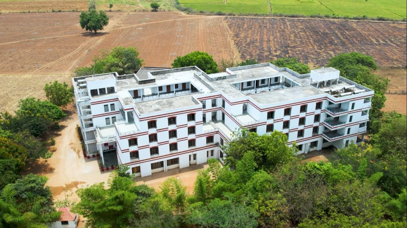 SR University Academic Building photo 12